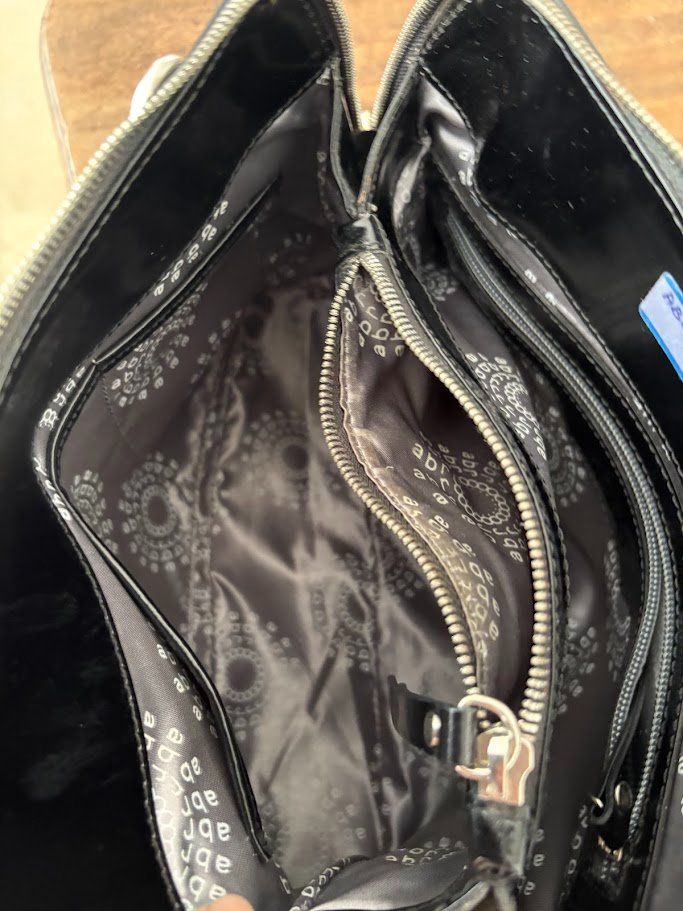 Abro Borse da donna: Damen Handtasche ABRO Leder schwarz lackiert – Usato da Altdorf UR venduto da Regulo 1