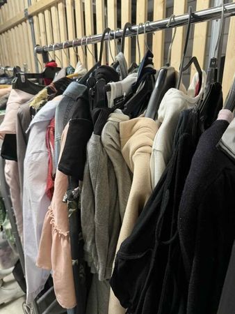Grosses Kleiderpaket second hand