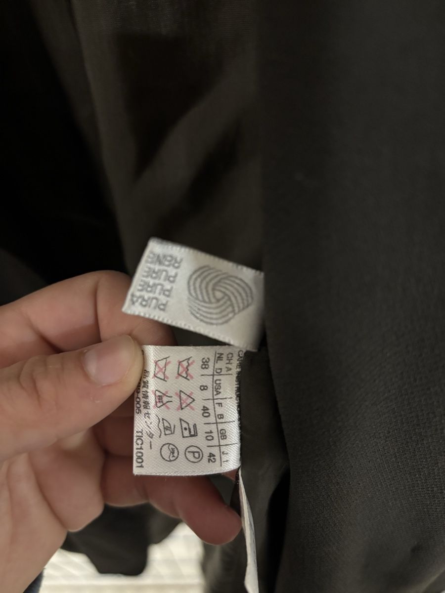 Max Mara Cappotti: MaxMara Top Zustand, Grösse 38, – Usato da Kreuzlingen venduto da Floh_Markteo 1