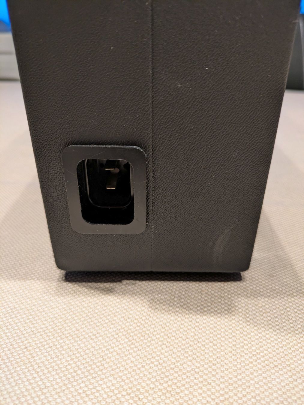 Biennophone Radios: Radio Biennophone E-606 – Gebraucht aus Widen von Thomson4 2