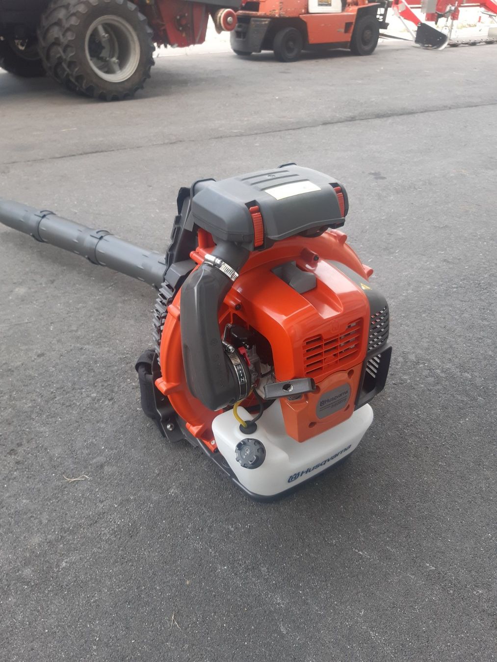 Husqvarna Soffiatori & Aspiratori per foglie: Blasgerät / Bläser Husqvarna – Nuovo e nell'imballaggio originale da Rothenthurm venduto da biberegger 1