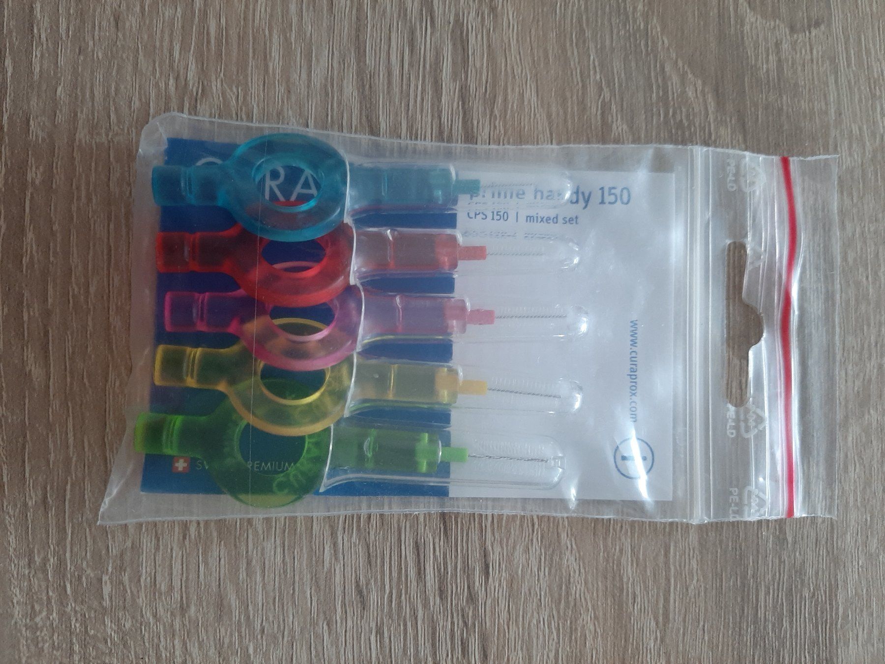 Curaprox Cura dei denti: Interdentalbürsten mit Halter Curaprox CPS 150 – Usato da Menziken venduto da Rien1