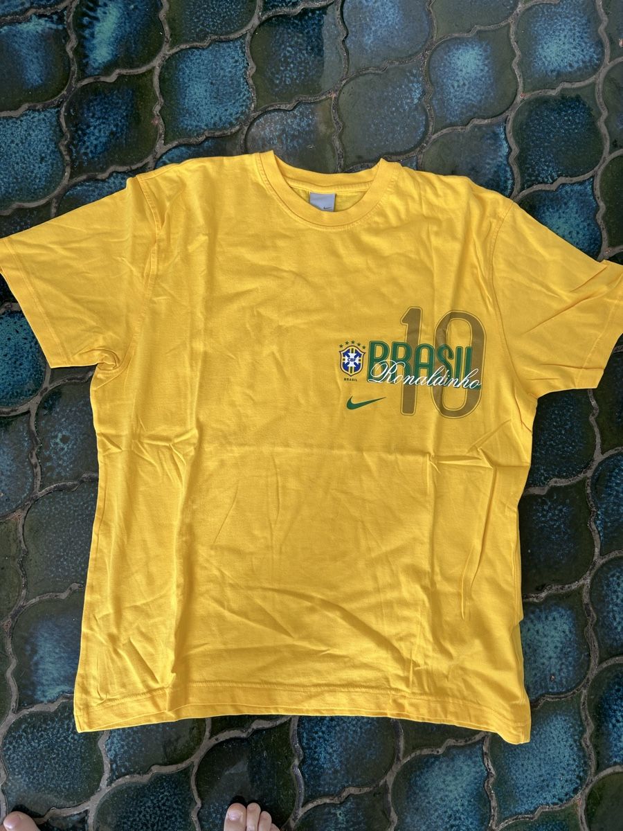 Nike T-shirt: Ronaldinho Brasilien T-Shirt – Usato da Emmen venduto da Carbru