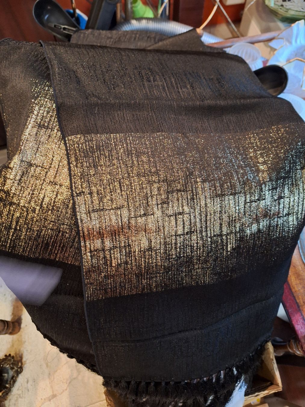 Foulard & Sciarpe: Schal (sehr gross)Gold/Schwarz – Nuovo (secondo la descrizione) da Rheinfelden venduto da Cleopatra2000