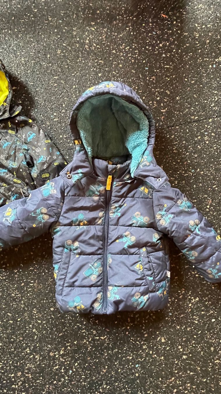 Jacken & Mäntel: Regenjacke Winterjacke – Gebraucht aus Niederrohrdorf von Aldi01 1