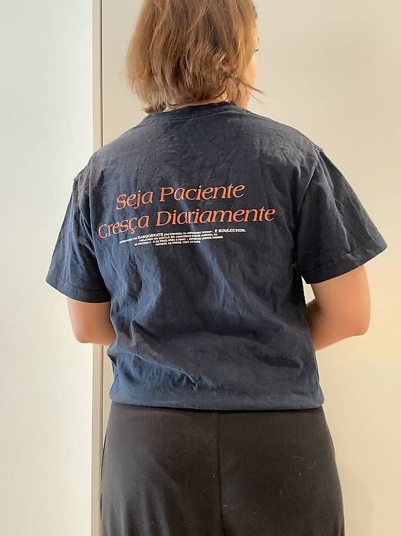 T-shirt: Oversize T-shirt mit Print – Usato da Kehrsatz venduto da aik_w2jm 2