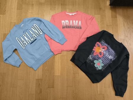3 Mädchen Pullover  Gr. 146/152