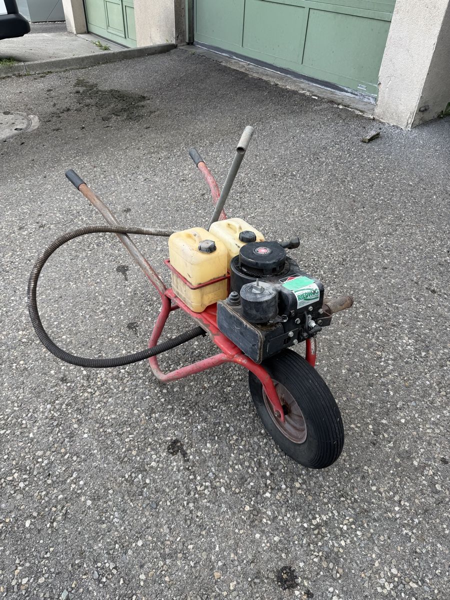 Tutte le macchine: Mauki Mäusevernichter – Difettoso da Malters venduto da BachBrun 1