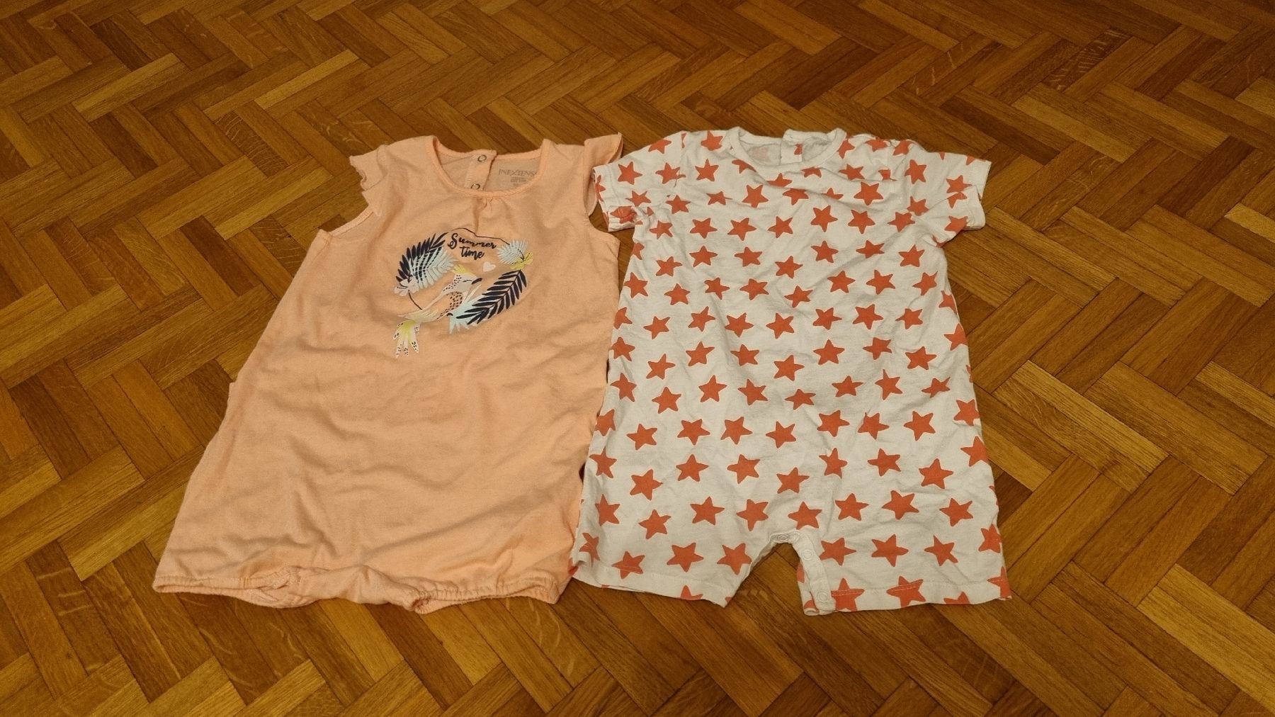 Lotti & Set di vestiti: 2 combinaison taille 86( 23 mois) – Usato da Ferpicloz venduto da Clicli014