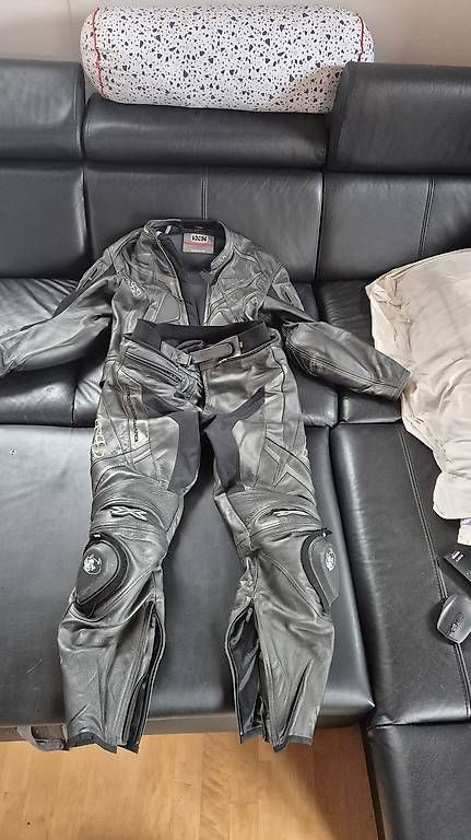 Completi: IXS Lederkombi 2-Teilig + Siefel – Usato da Malix venduto da muz_syk9 2