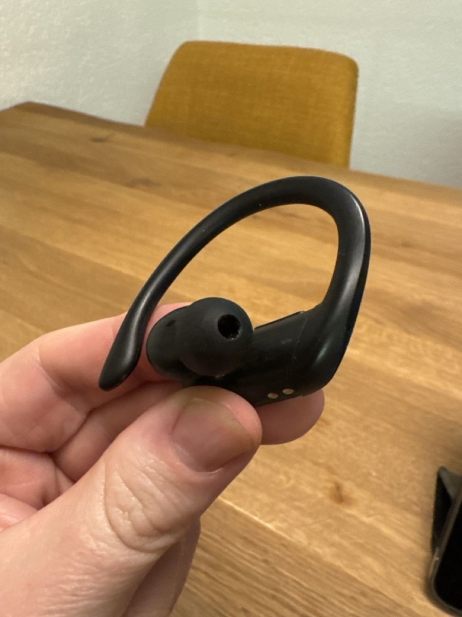 Beats Kopfhörer: Beats Powerbeats Pro 1 mit Zubehör – Gebraucht aus Grindelwald von bluberlu 3