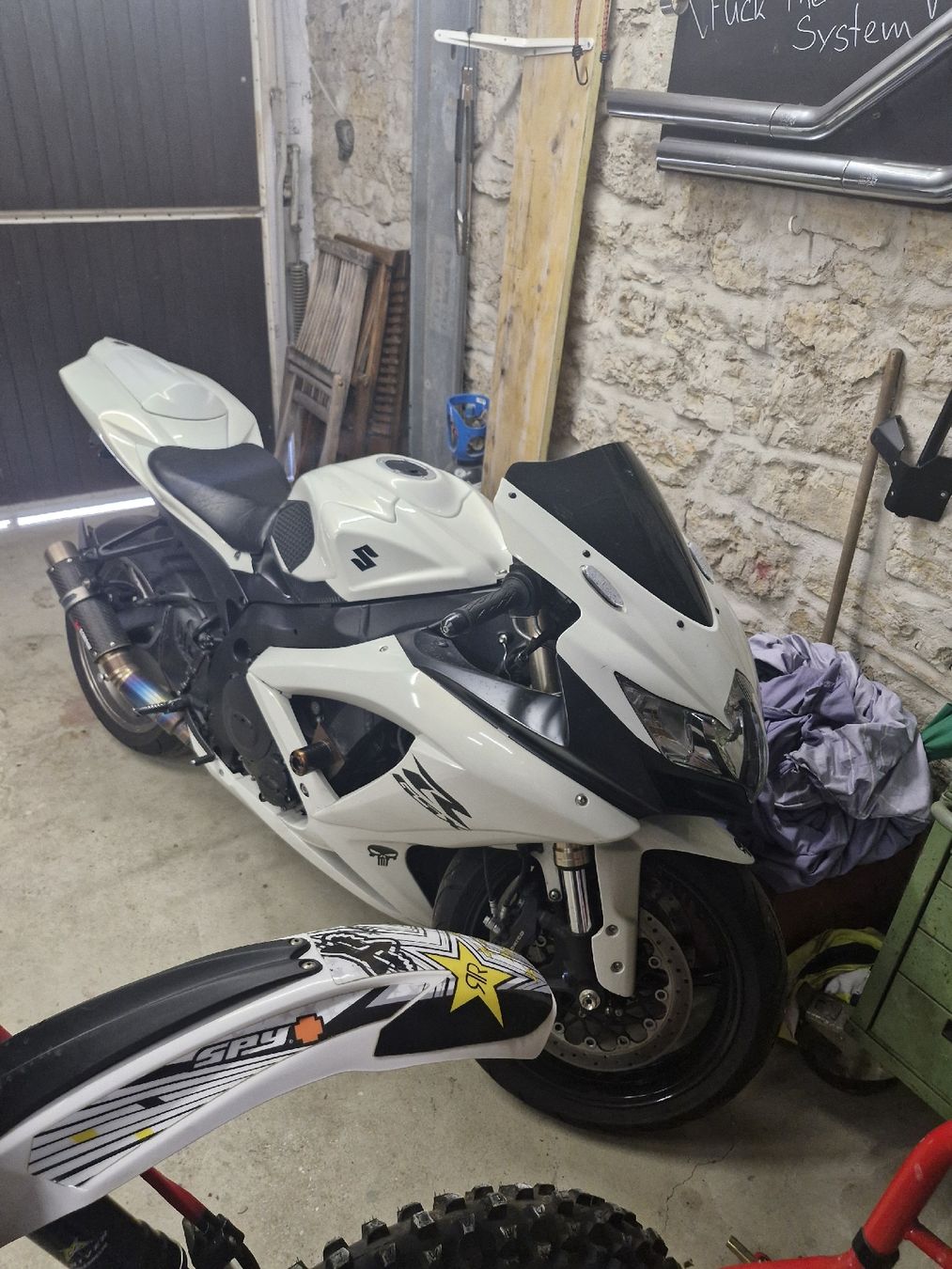 Suzuki Strada: Suzuki GSX-R 600 k9 – Usato da Reinach BL venduto da sch_r8cb 4
