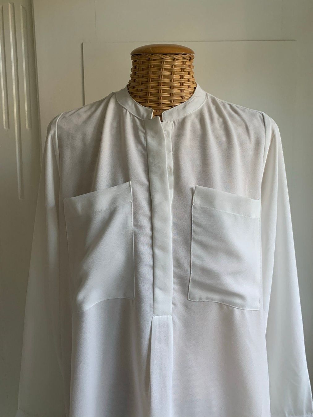 Blusen: DNN DENIM - Longbluse weiss fliessend XS – Gebraucht aus Zürich von Diazaio 1