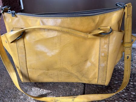 FREITAG Umhängetasche / Schultertasche – Gelb – Original LKW