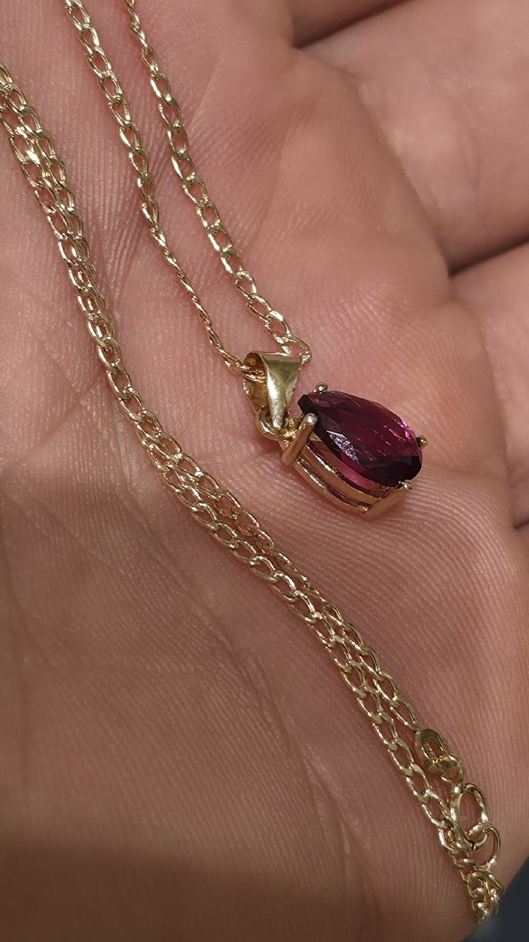 Catenine: Halskette Echtgold mit Rubin – Nuovo e nell'imballaggio originale da Hemmental venduto da BlingBling1 1