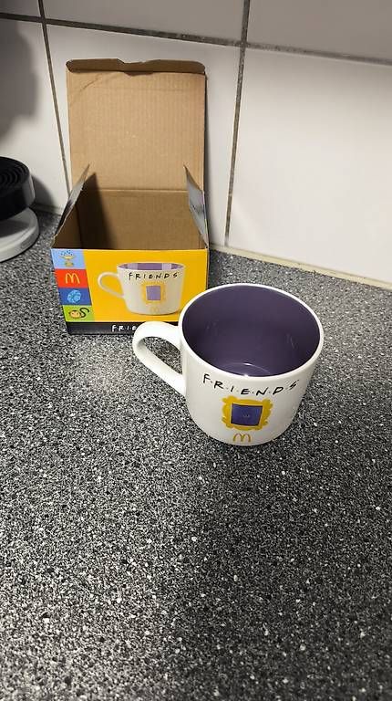 Tazze: Mc Donalds Friends Tasse – Usato da Amriswil venduto da ram_w5sb
