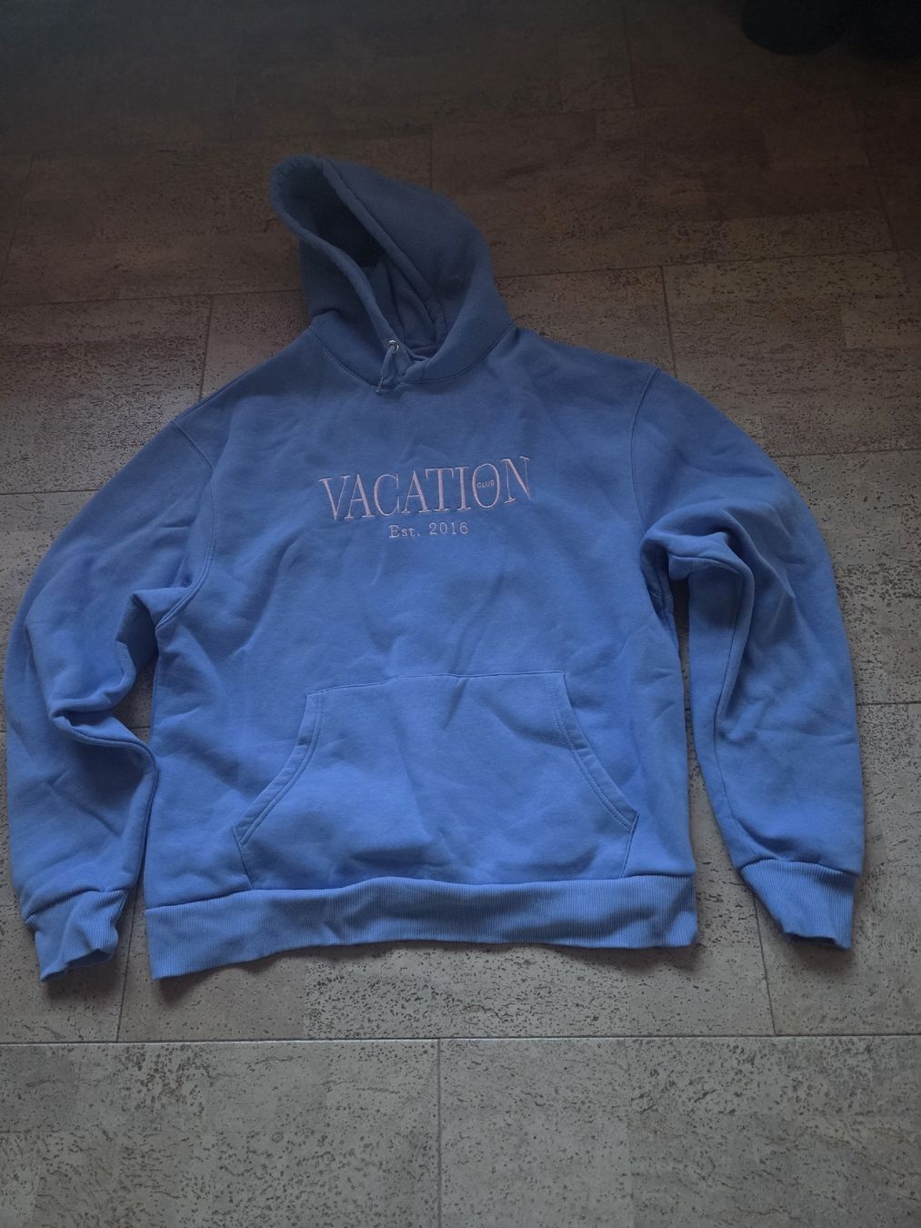 Pulls & Sweat-shirts: on Vacation Hoodie  – Neuf (Voir description) à Bütschwil par raschlejr