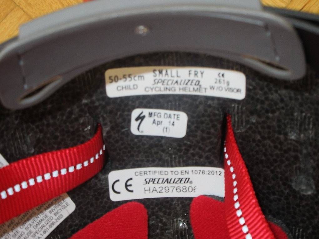 Caschi: Kindervelohelm Specialized Grösse 50 - 55cm (small) – Usato da Zug venduto da roche72 2