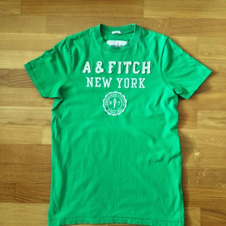Y2K Abercrombie & Fitch T-Shirt