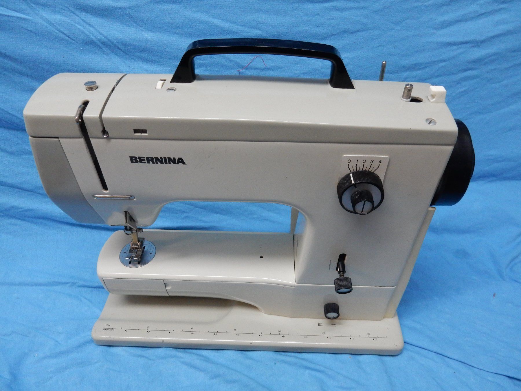 Bernina Macchine da cucire: Bernina 800 ab Service – Usato da Watt venduto da Mariposa49 3