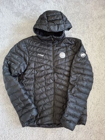 Veste à capuche Mammut noire taille M