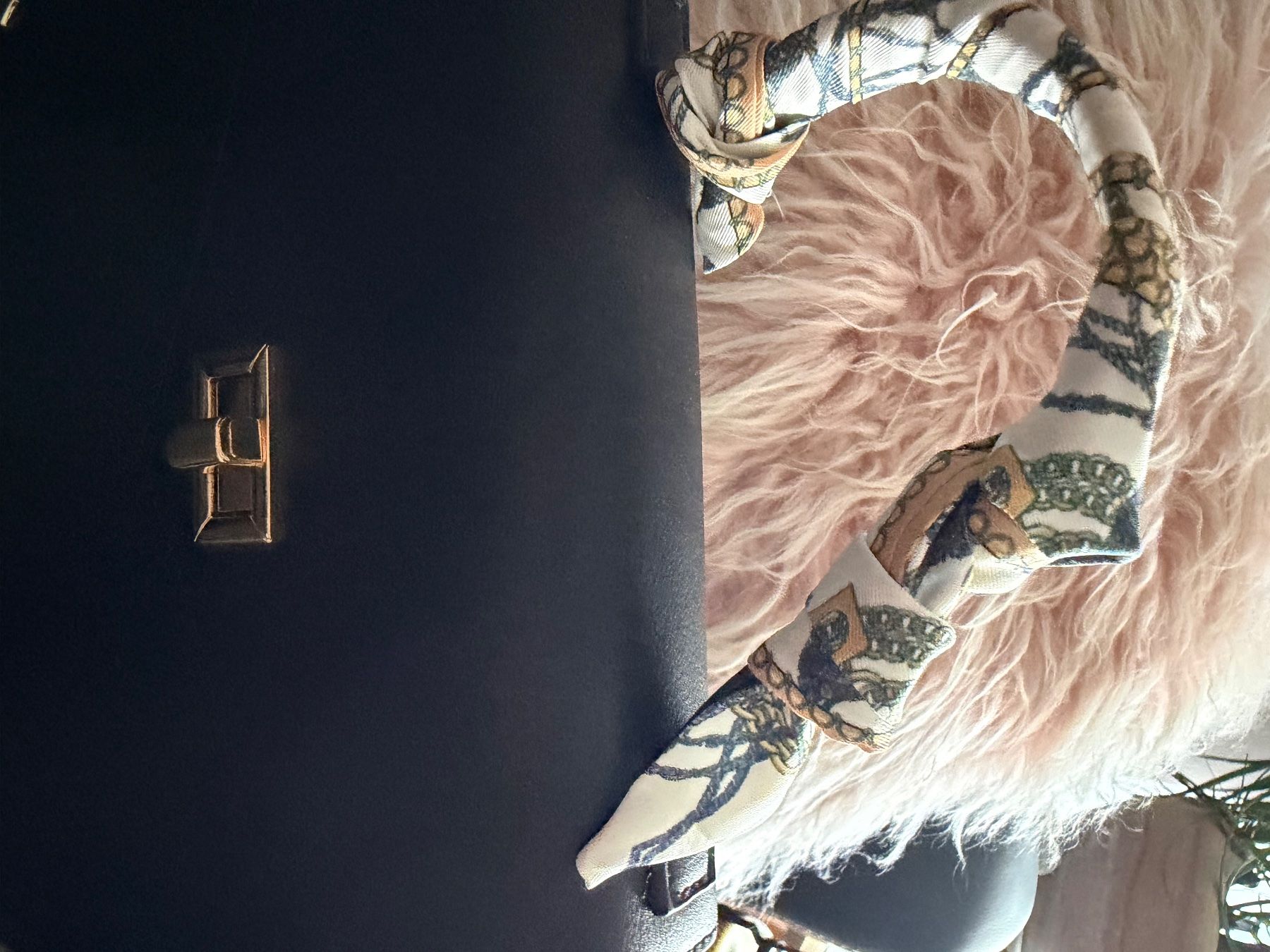 Taschen für Damen: Sac à main neuf – Neu und originalverpackt aus Dombresson von feline_ne 3