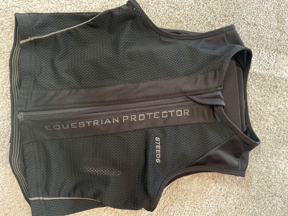 Equestrian Protector | Kaufen auf Ricardo