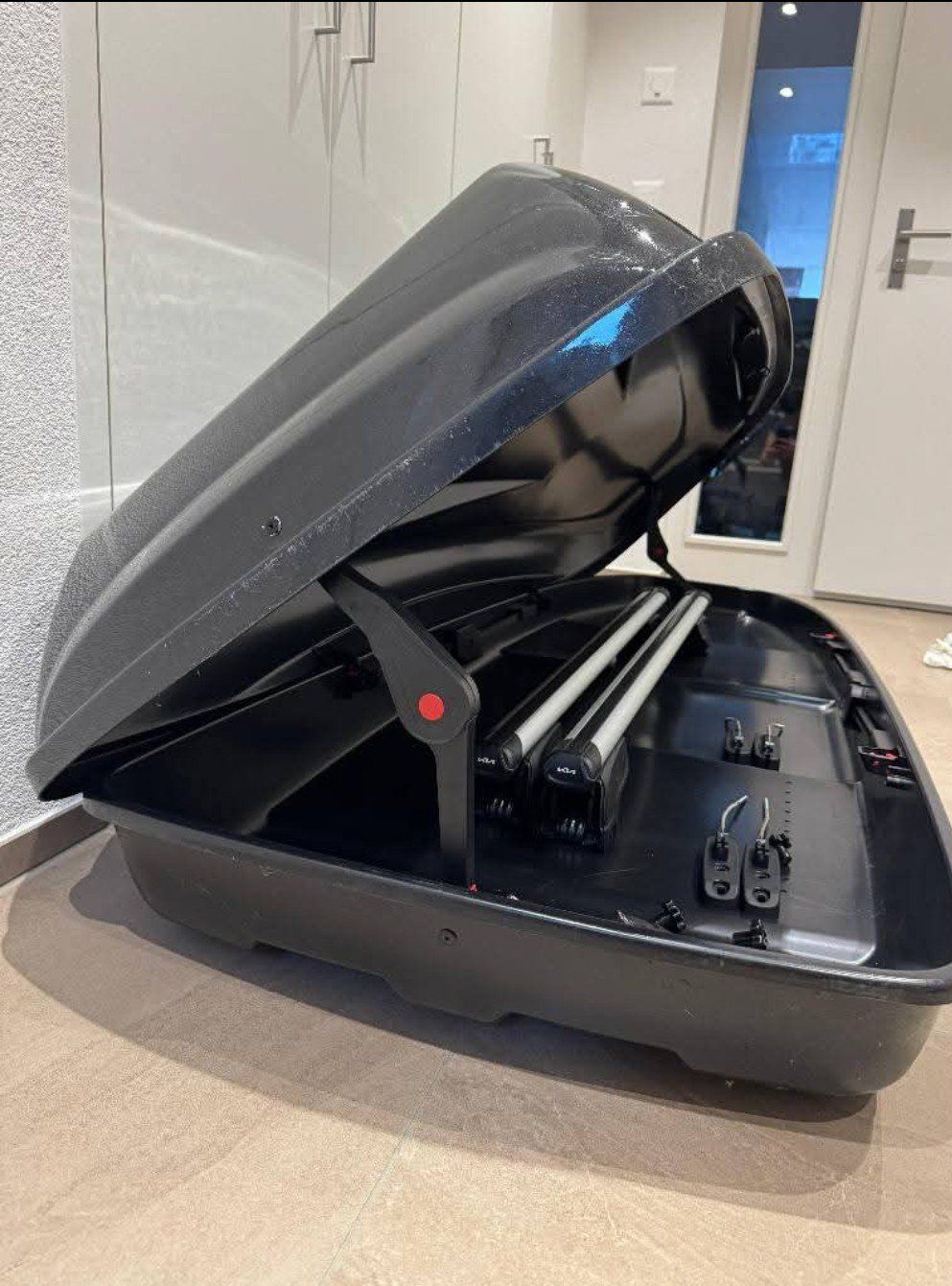 Box da tetto: Dachbox Kia 390L – Usato da WEINGARTEN-KALTHAEUSERN venduto da Little_Sunshine_91 5