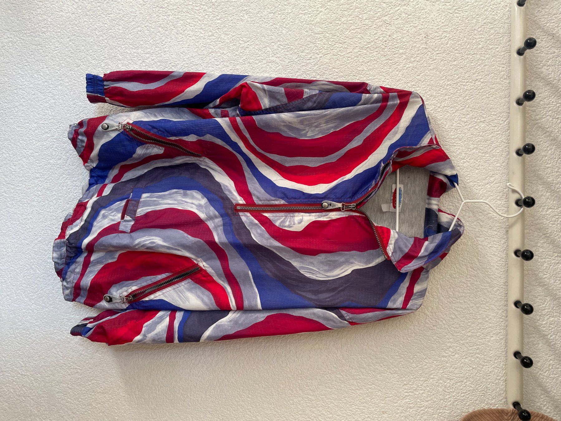 Odlo Giacche: Vintage Pattern Odlo windbreaker L – Usato da Lausanne venduto da amaury.h