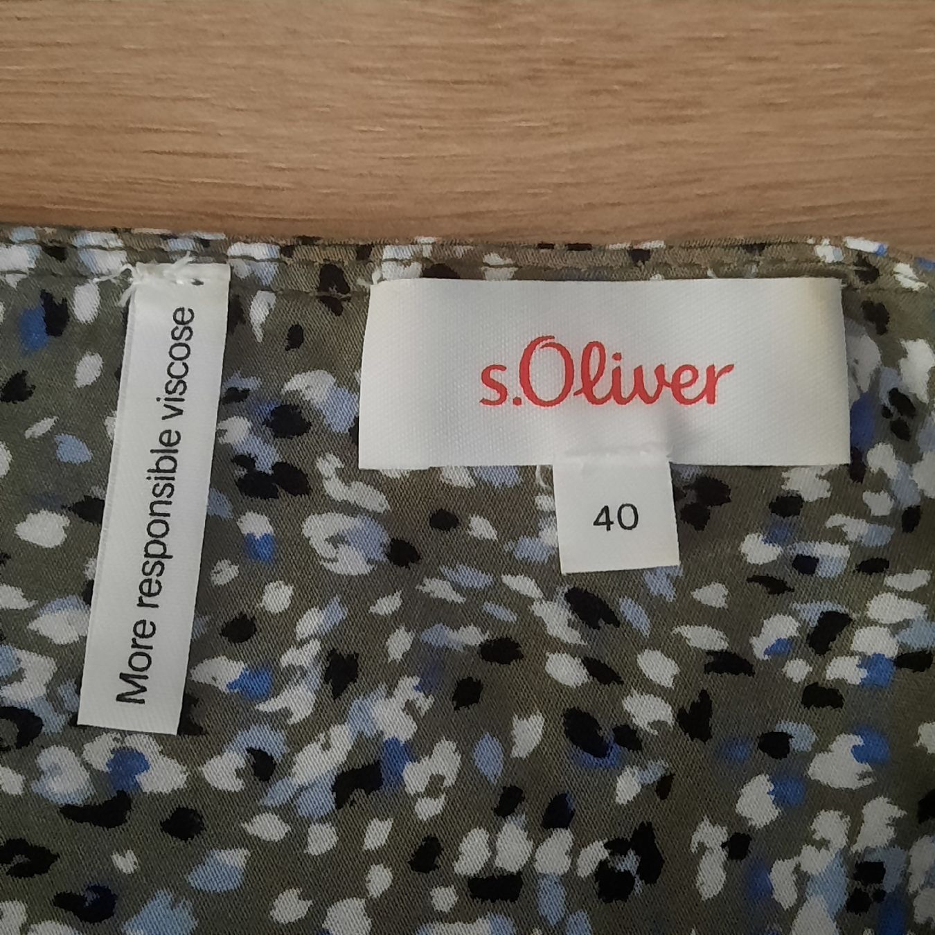S.Oliver Camicette: s.Oliver Bluse gemustert Grösse 40 guter Zustand – Nuovo (secondo la descrizione) da Solothurn venduto da lsc_pf99 4