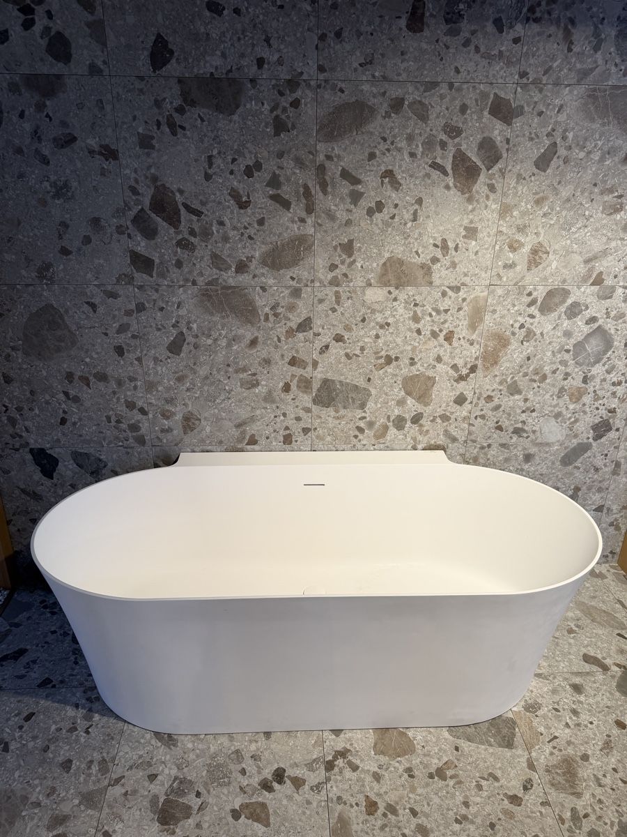 Vasche da bagno: Halbfreistehende Badewanne 170 x 80 cm – Nuovo (secondo la descrizione) da Amriswil venduto da deluxe_bad 1