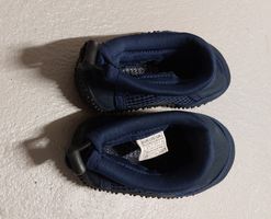 Badeschuhe Grösse 25