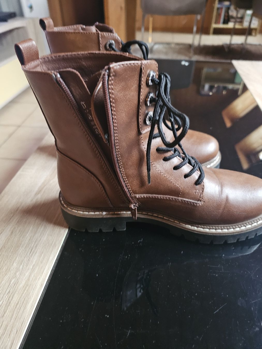 Graceland Chaussures femmes: Damen Schnürstiefel Graceland gr.40 – D'occasion à Lanzenhäusern par any25 3