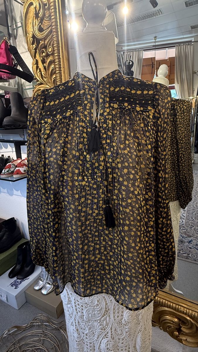 Ulla Johnson Camicette: Ulla Johnson Bluse, Gr. s, Herbst Look mit Troddeln! – Usato da Lachen SZ venduto da HelvetiaLuxury 2