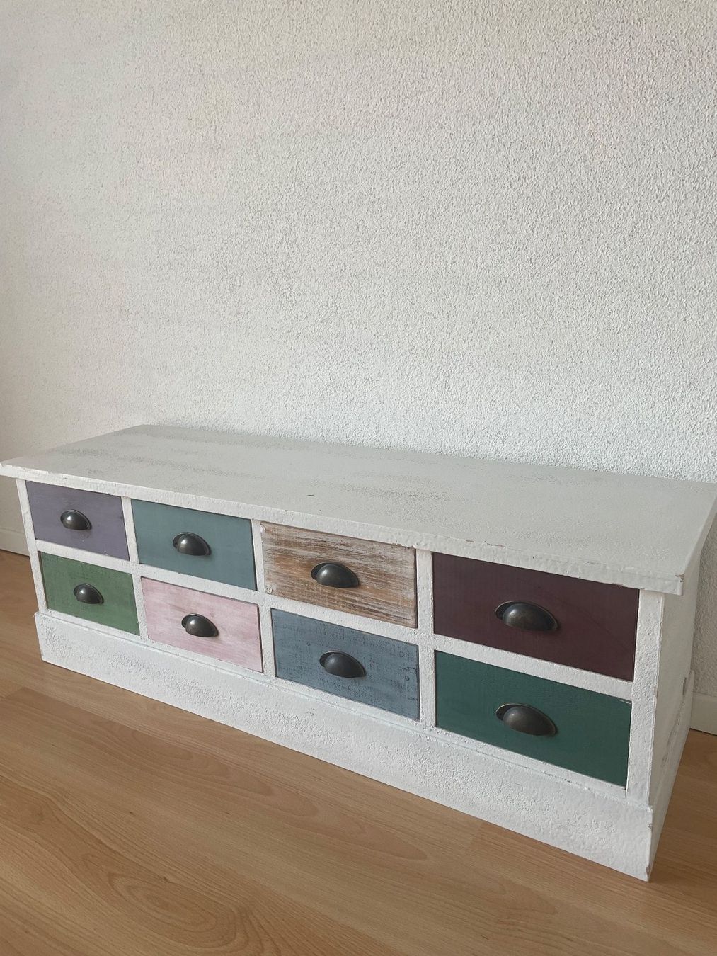 Cassettiere: Kommode mit bunten Schubladen bunt Shabby Chic gebraucht – Usato da Neerach venduto da Asi20
