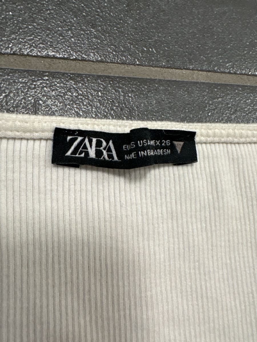 Zara Maglioni & Felpe: Zara Cropped Langarm S – Usato da Rümlang venduto da svent 3