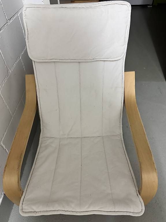 Stühle: Kinderstuhl von Ikea – Gebraucht aus Dübendorf von fly75 2