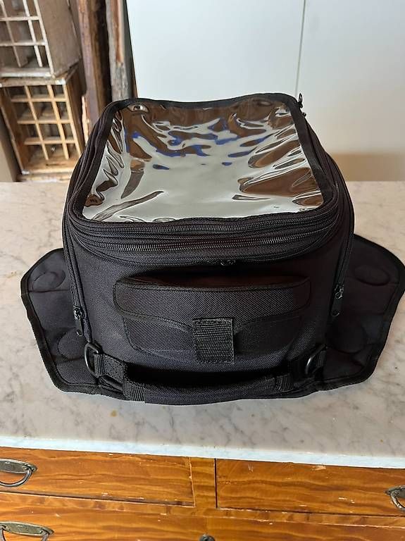 Held Zaini: Held Tankrucksack – Usato da Toffen venduto da Topcase850 1