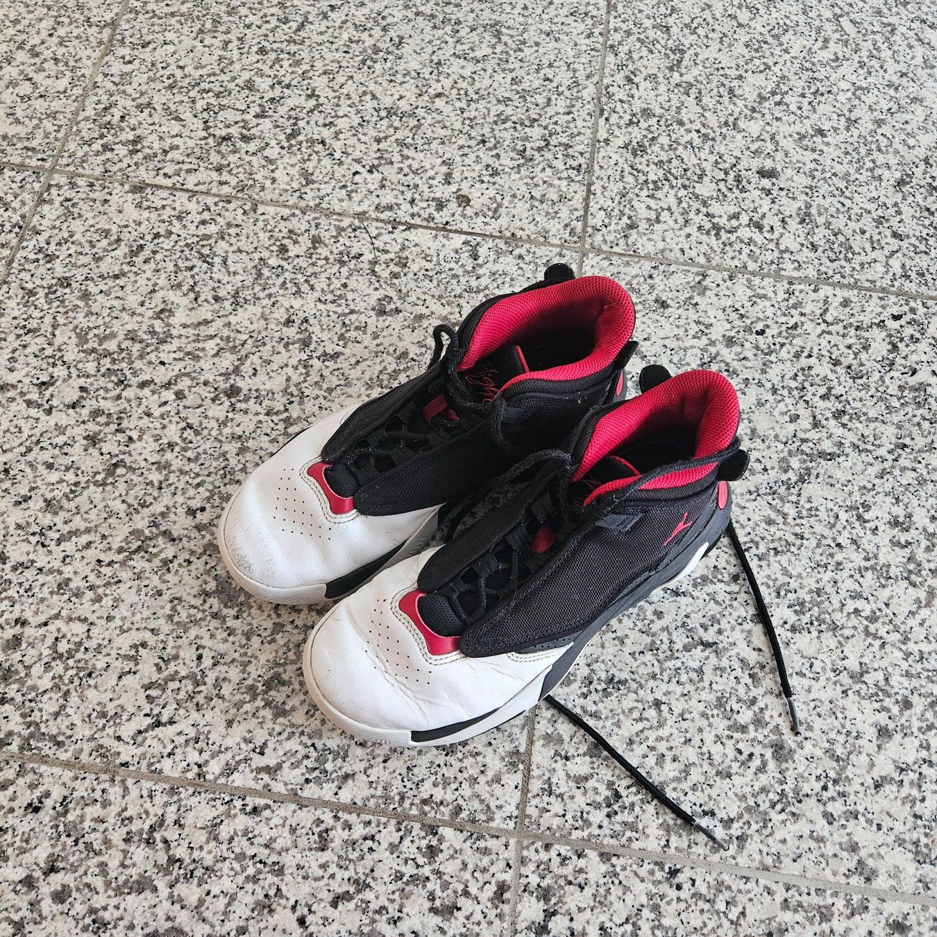 Jordan Scarpe per ragazzi: Nike Jordan Max Aura 4 Gr.40 – Usato da Embrach venduto da Lilly2021