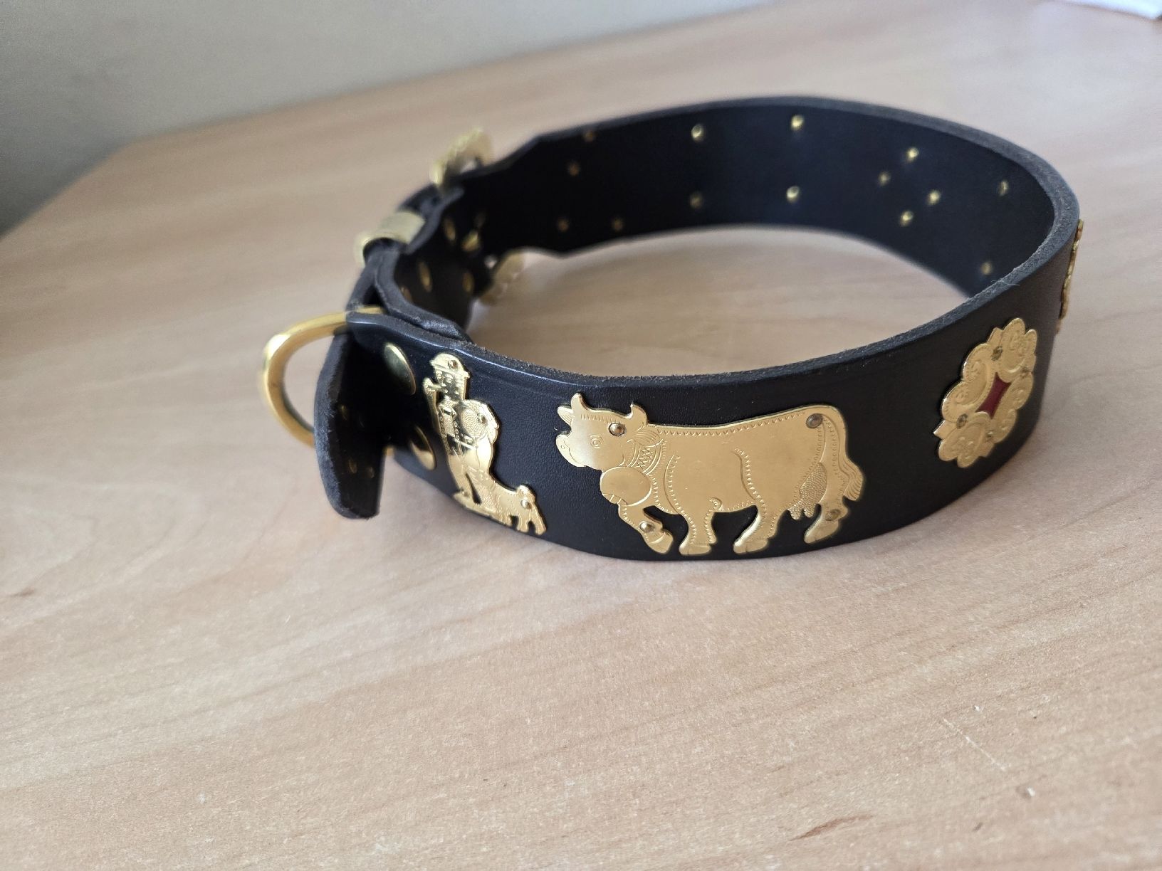 Robustes Appenzeller Leder Hundehalsband Gr.60 Fabrikneu (Neu (gemss  Beschreibung)) in Winterthur fr CHF 57  mit Lieferung auf Ricardo kaufen