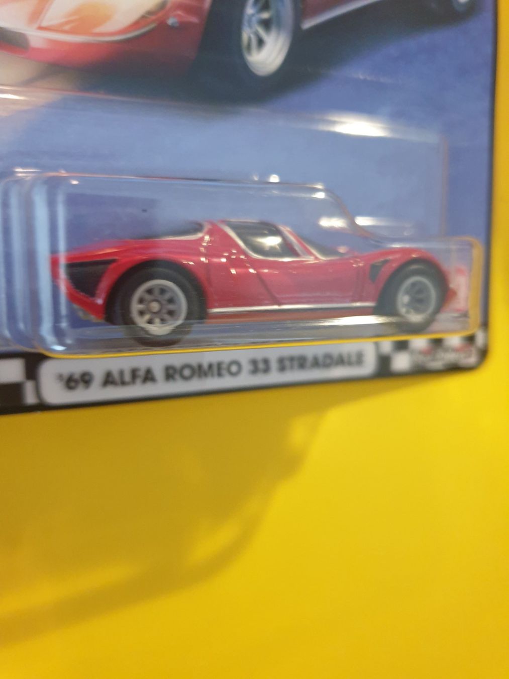 Hot Wheels Modellini d'auto: Hot Wheels '69 ALFA ROMEO 33 STRADALE – Nuovo e nell'imballaggio originale da Oftringen venduto da Rotor 5