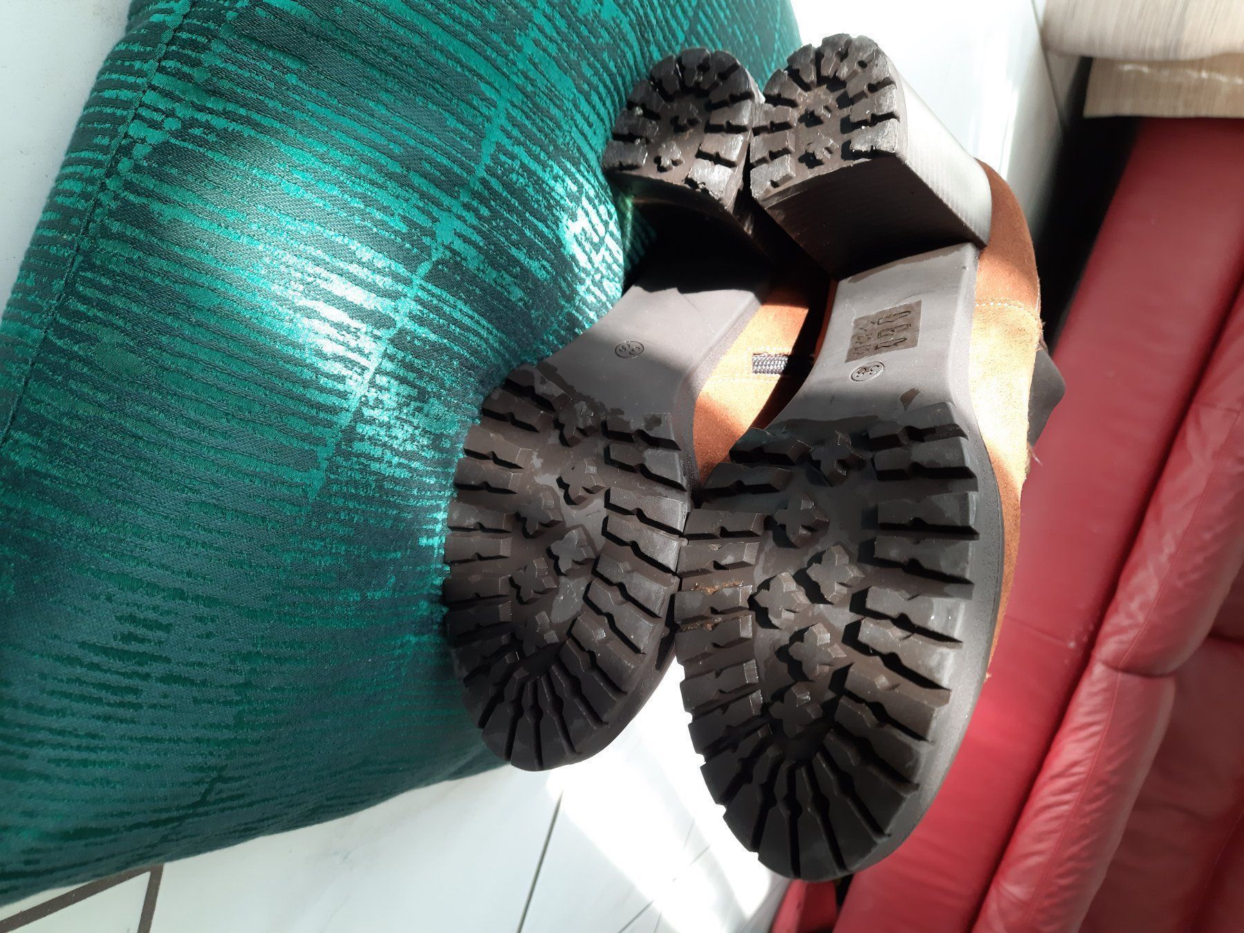 Scarpe da donna: Stiefelleten Gr.38 – Nuovo (secondo la descrizione) da Niederwil AG venduto da marciag 3