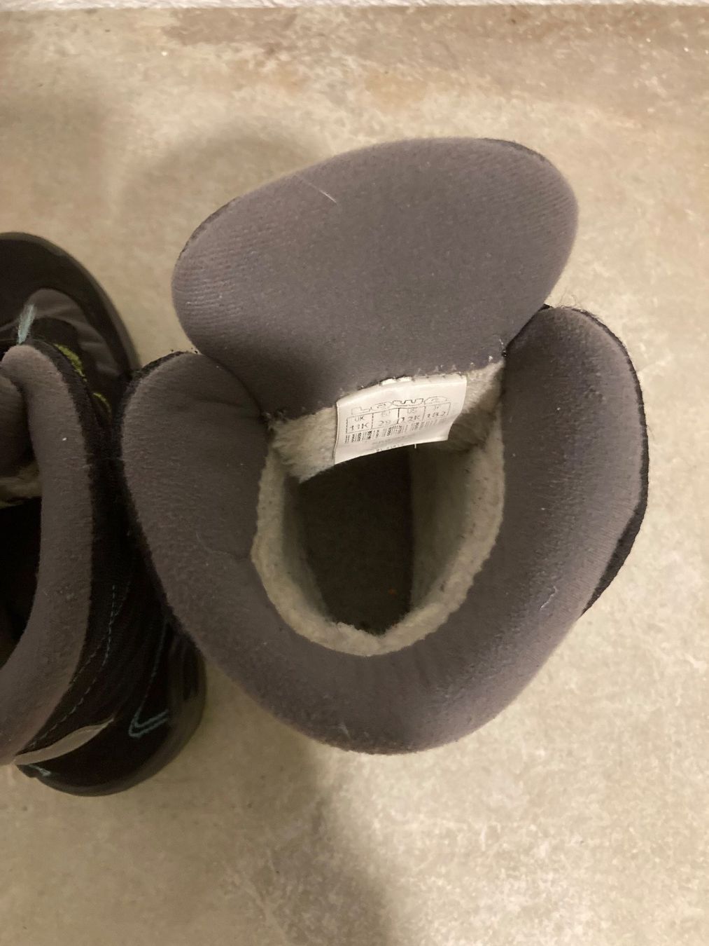 Lowa Scarpe per ragazzi: Kinder Winterschuhe Lowa Grösse 28 – Usato da Dottikon venduto da Omiros87 4