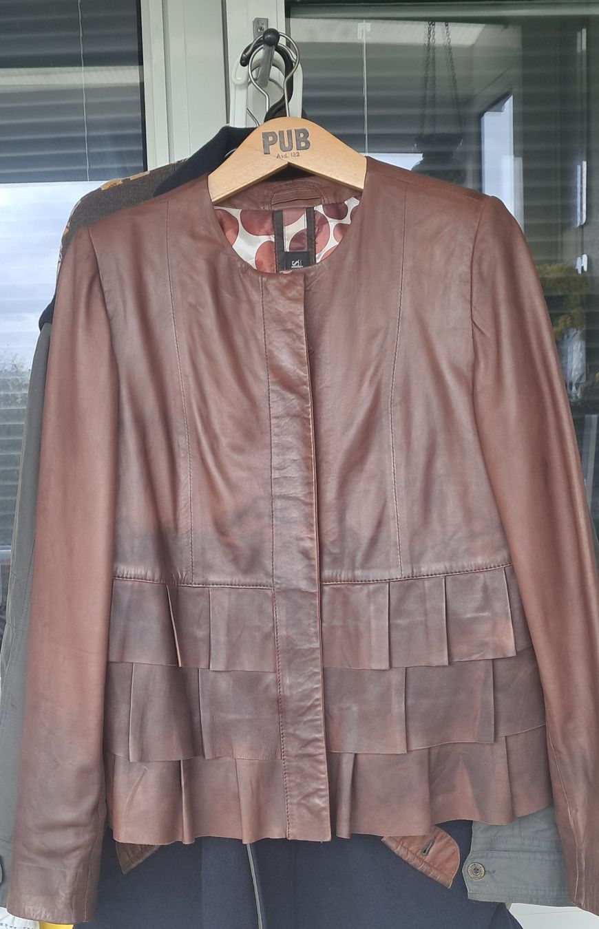 Bernardo Giacche: Edle Designer-Lederjacke aus Lammleder – Usato da Chur venduto da Okapi77