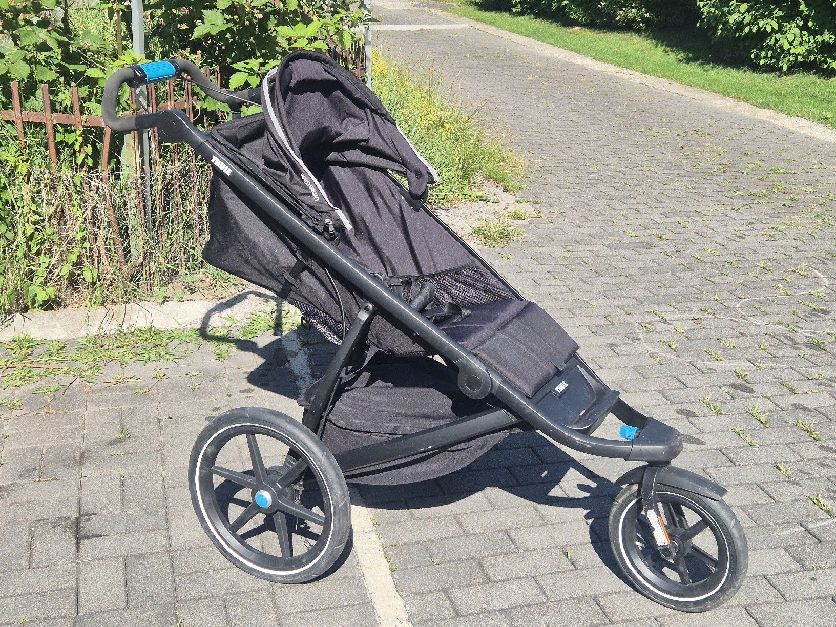 Thule Carrozzine: Thule Urban Glide 2 – Usato da Knutwil venduto da Nimsa 1