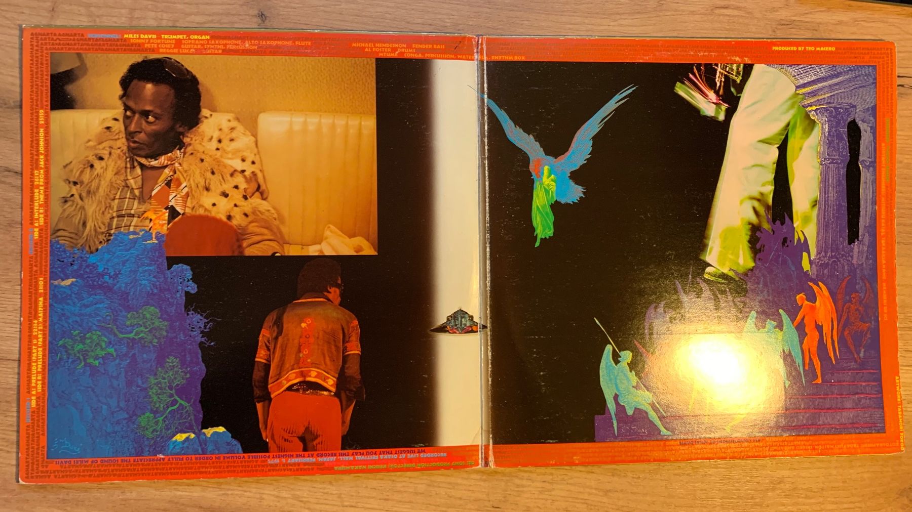 Dischi in vinile: MILES DAVIS - AGHARTA...OG EU 1975...VG++/VG – Usato da Gals venduto da Diskopatshop 2