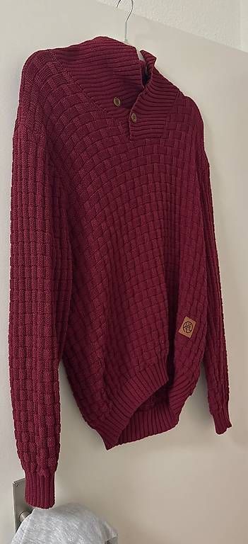 Pullover & Sweatshirts: Pullover  – Gebraucht aus Bolligen von arg_v256