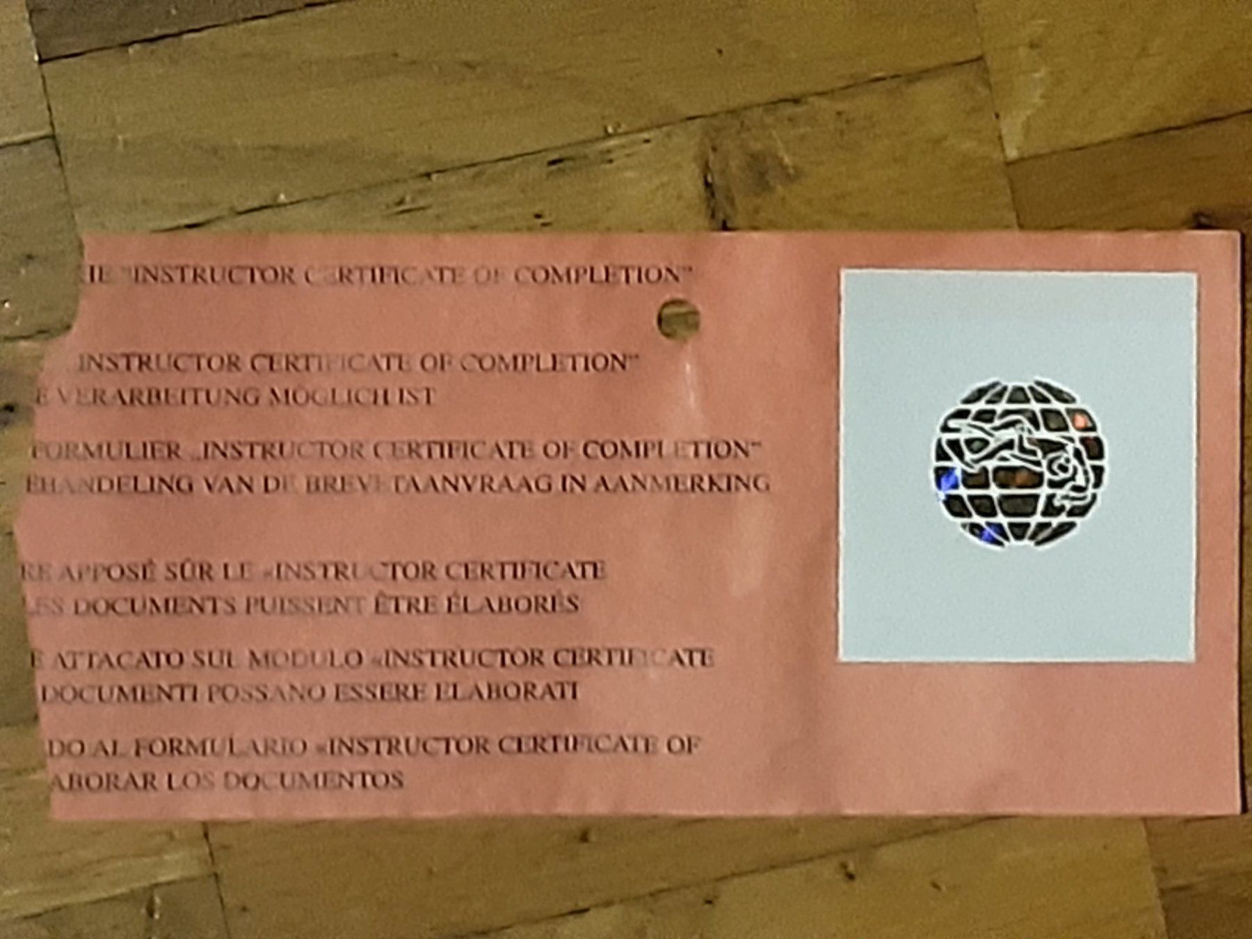 Sticker: PADI - Hologramm Sticker - Instruktor – Usato da Wallisellen venduto da Sawr