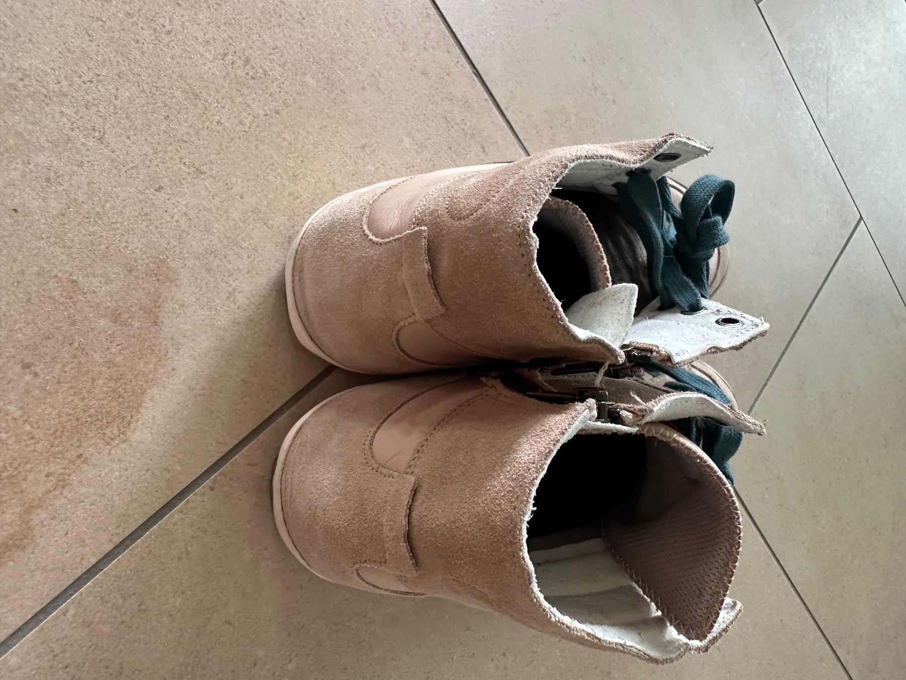 Scarpe da uomo: Aro Schuhe Gr. 38 - neuwertig – Nuovo (secondo la descrizione) da Fribourg venduto da mir_k7b9 3