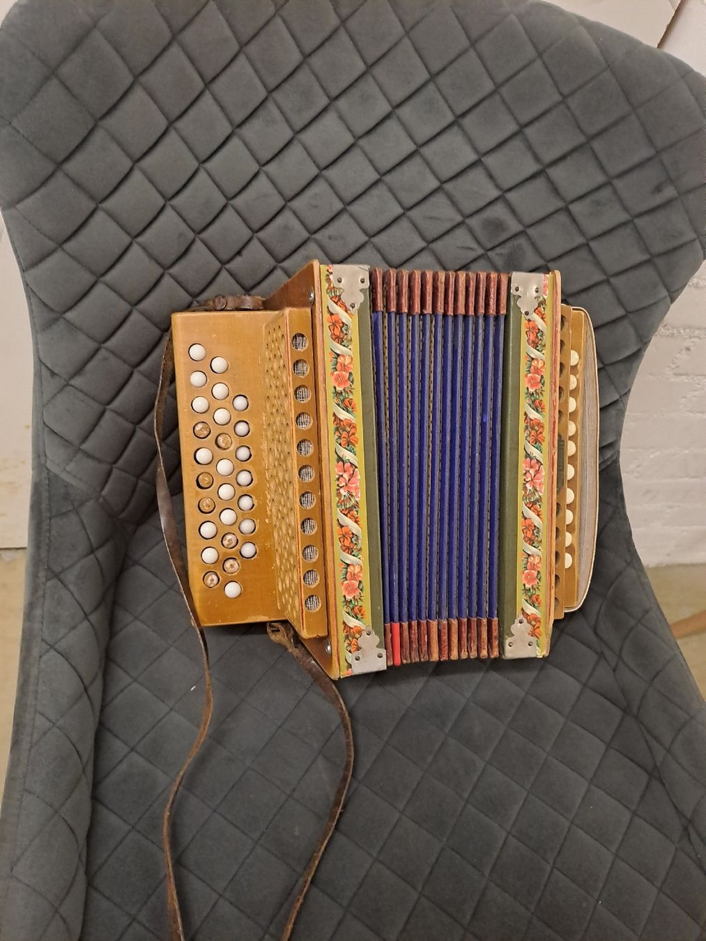 Eichhorn Strumenti musicali: Eichhorn orgeli – Usato da Villeneuve venduto da BibiVintage 7